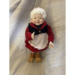 Dept 56 Maudiberry The Elf Christmas 13" Mrs Claus Doll 1988